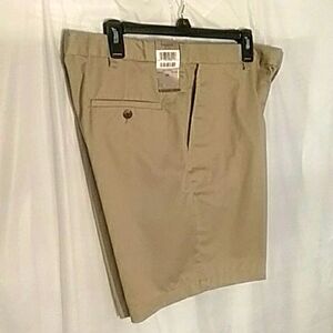 Haggard plain front men shorts size 34 nwt